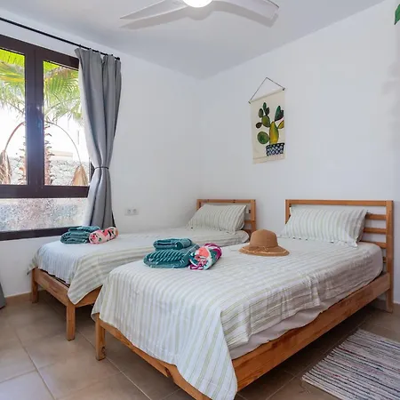 Oliral Villa *