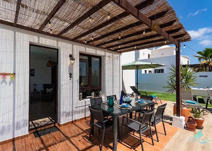 Oliral Villa *