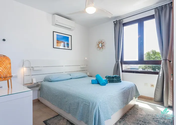 Oliral Villa *