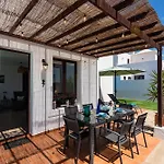 Oliral Villa *