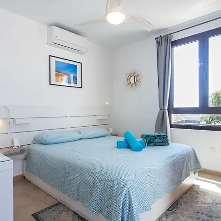 Oliral Villa *